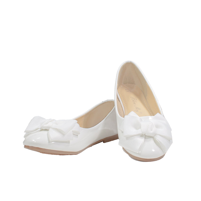 Girls Ballet Flat Shoes in White (Large)